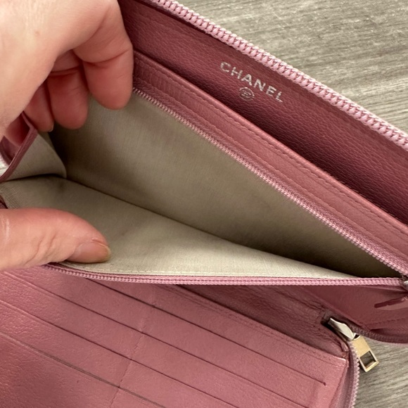CHANEL Wallet~ 💗 - Picture 7 of 7